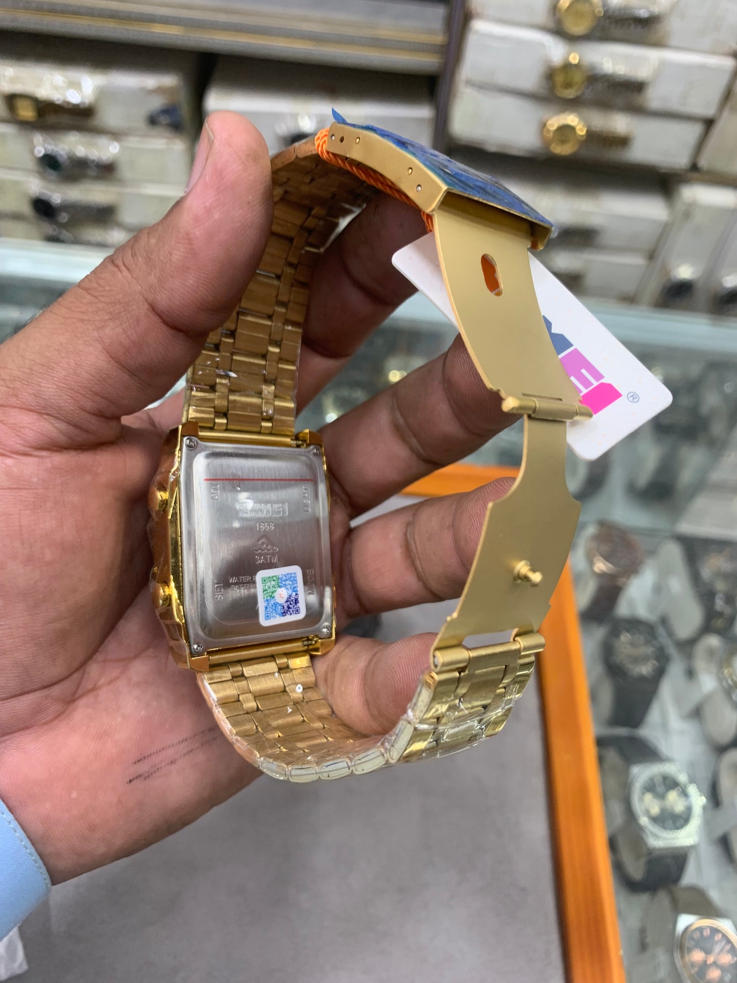 Skmei Digital and analog  Watch Gold chain Watch Date Style Watch – Elegant Diamond Markers & Stainless Steel Band