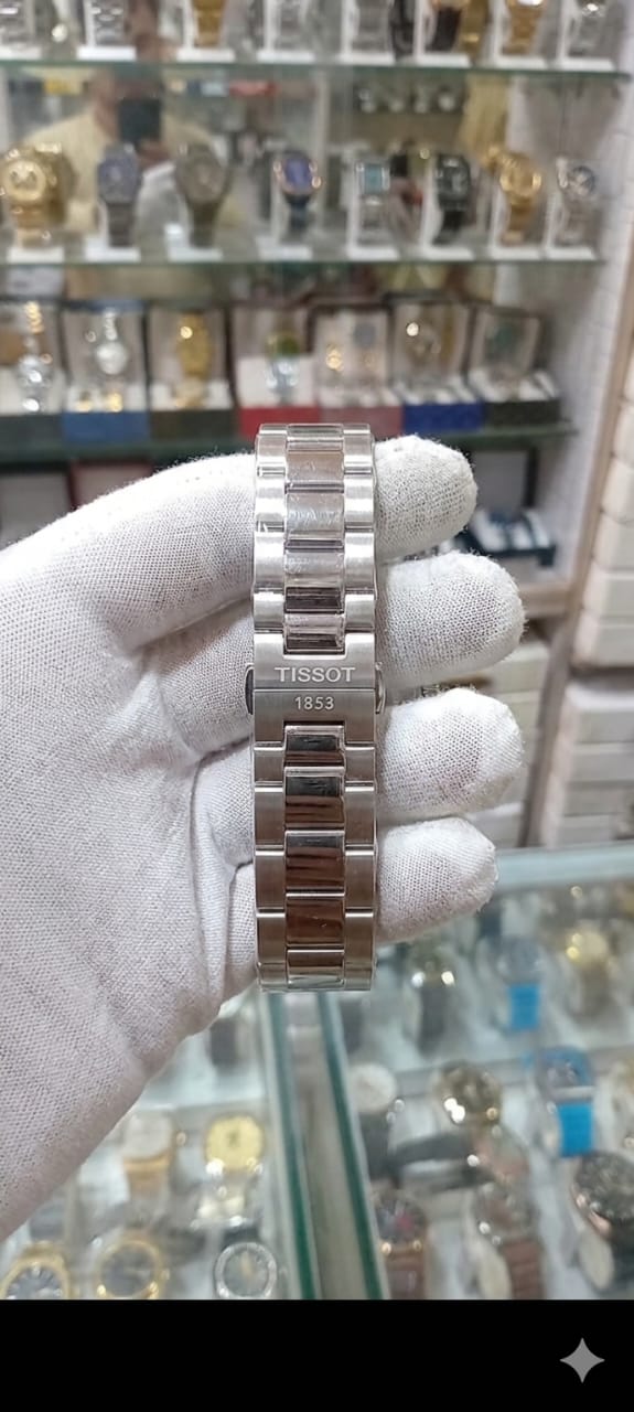 Silver Chain Sky Light Color  Full Automatic Watch Date Style Watch – Elegant Diamond Markers & Stainless Steel Band